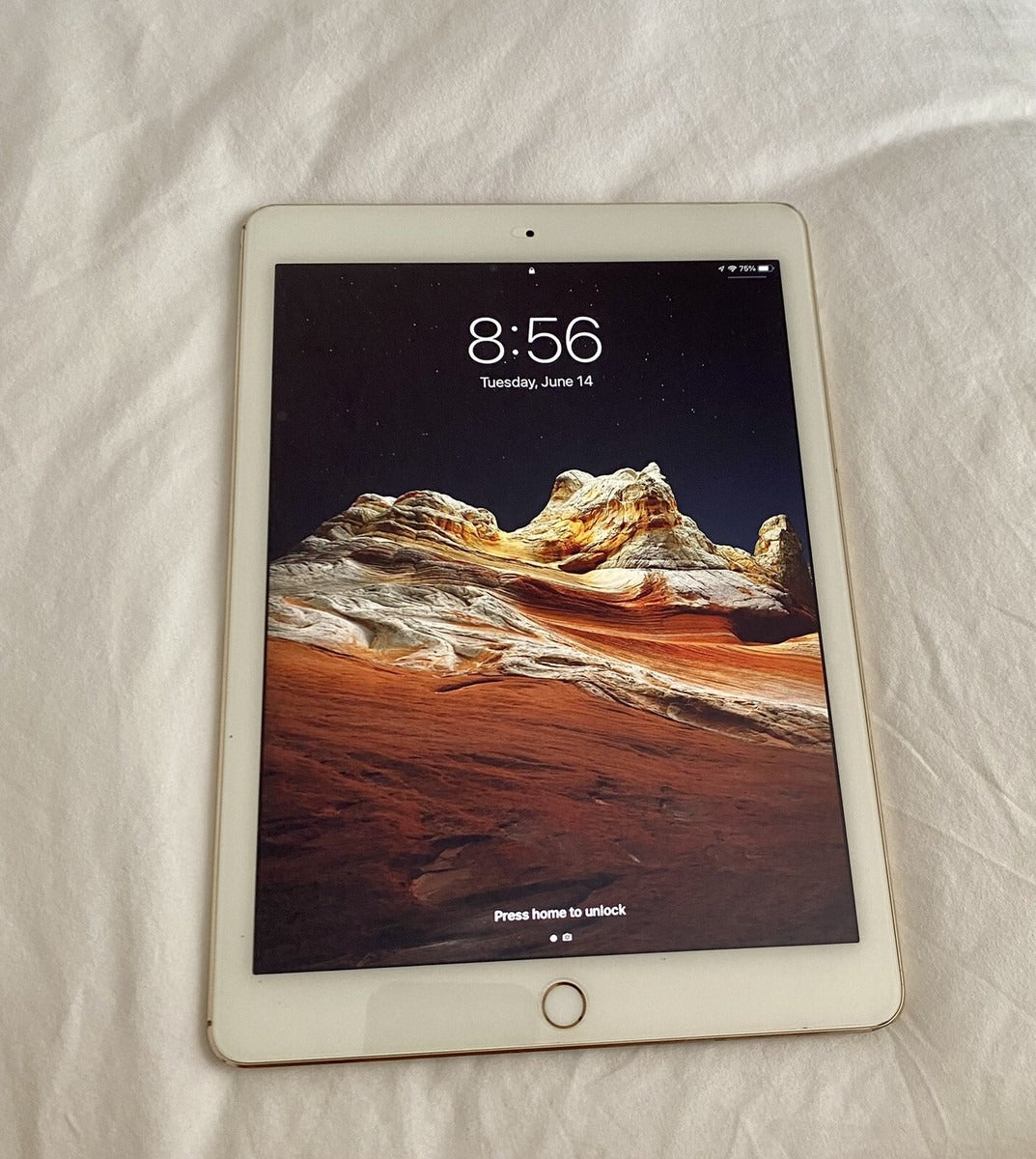 iPad Air 2 - 16GB WiFi - | Only Seller in UAE | Original 100%